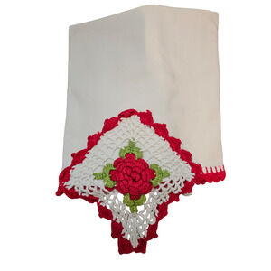 Vintage Crocheted Flower Pair of Pillowcases See Description